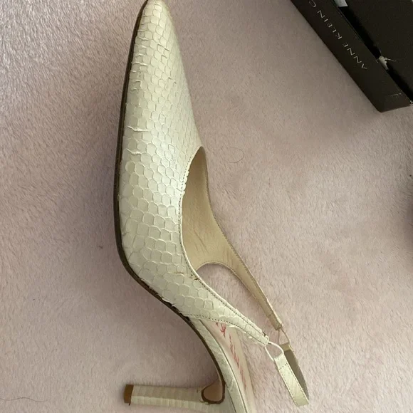 Anne Klein Collection purchased at Neiman Marcus in Dallas - Picture 2 of 2